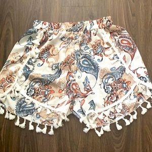 Women’s high waisted boho shorts M